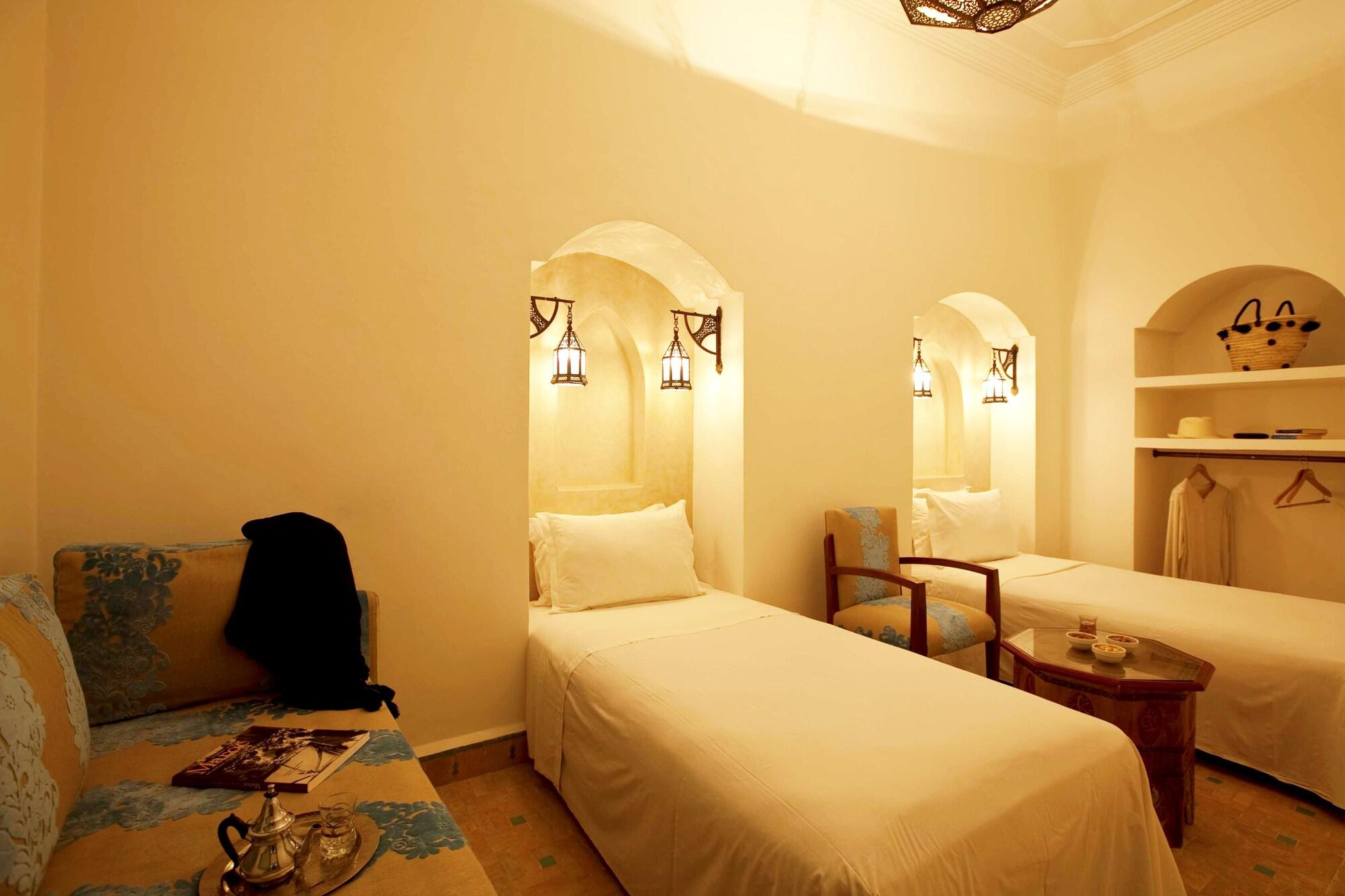 Riad Les Bougainvilliers Марракеш Экстерьер фото